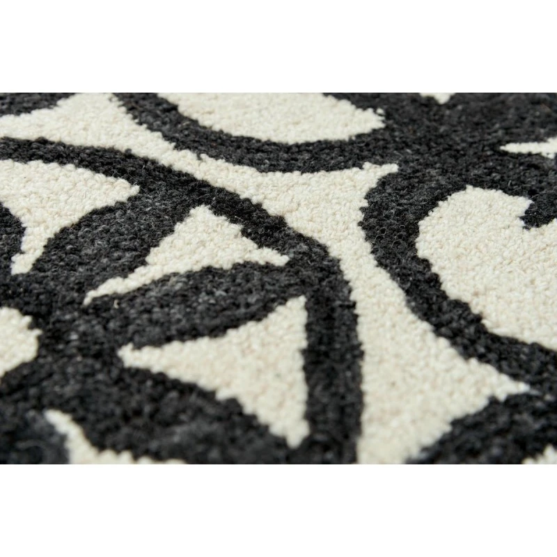 Rizzy Matrix MRX104 Black Area Rug