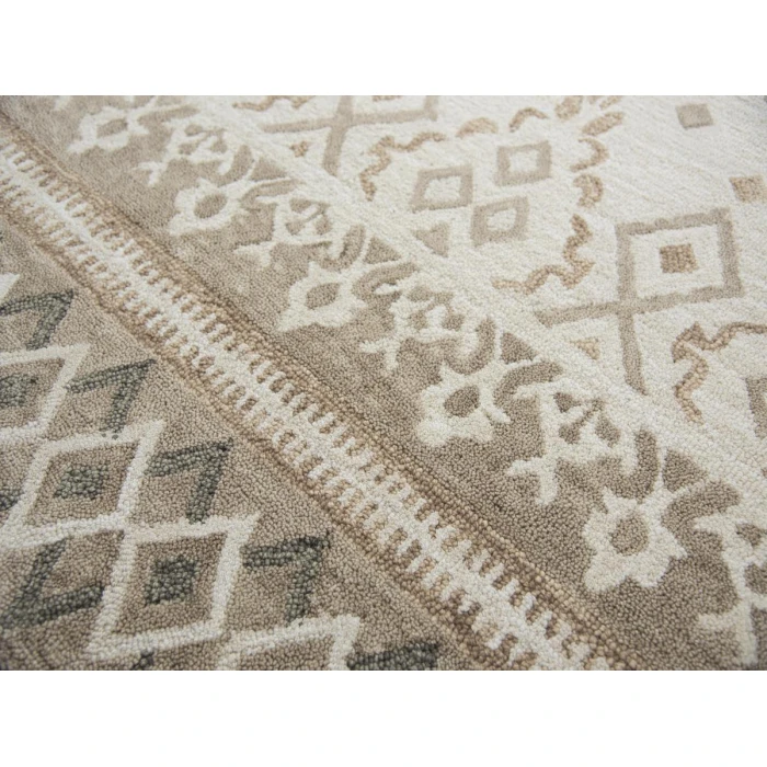 Rizzy Opulent Area Rug OU934A 10' x 13' Natural 