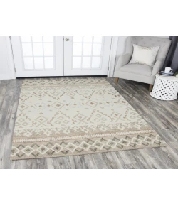 Rizzy Home Opulent OU934A Natural / Beige Area Rug 5 ft. X 8 ft. Rectangle