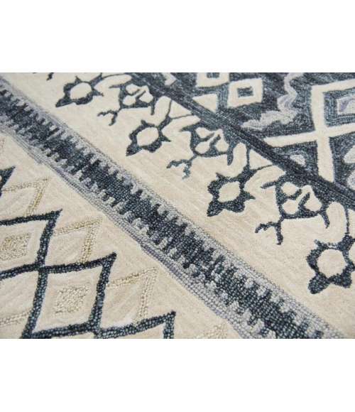 Rizzy Opulent Area Rug OU936A 8' x 10' Natural 