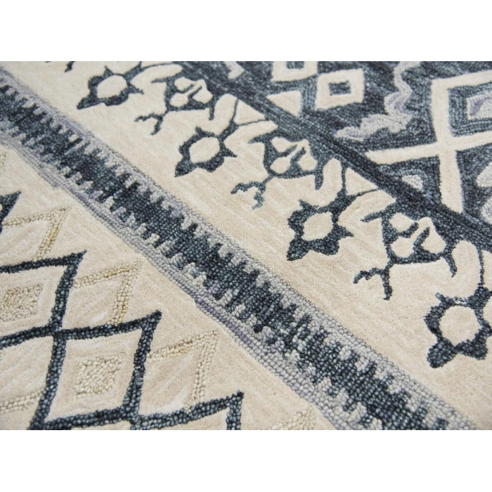 Rizzy Opulent Area Rug OU936A 9' x 12' Natural 