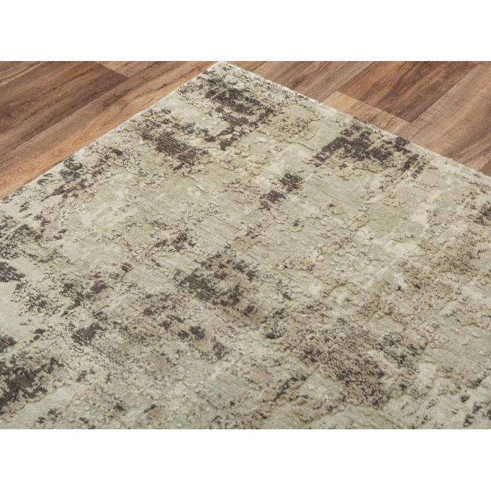 Rizzy Premier PMR104 Brown Area Rug