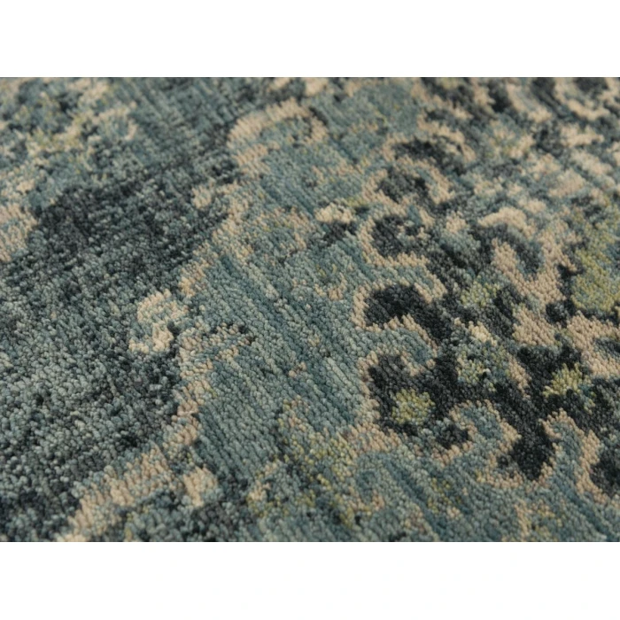 Rizzy Platinum PNM102 Blue Area Rug