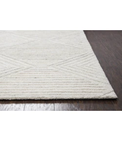 Rizzy Home Suffolk SK333A Ivory / Natural Area Rug 2 ft. 6 in. X 8 ft. Runner