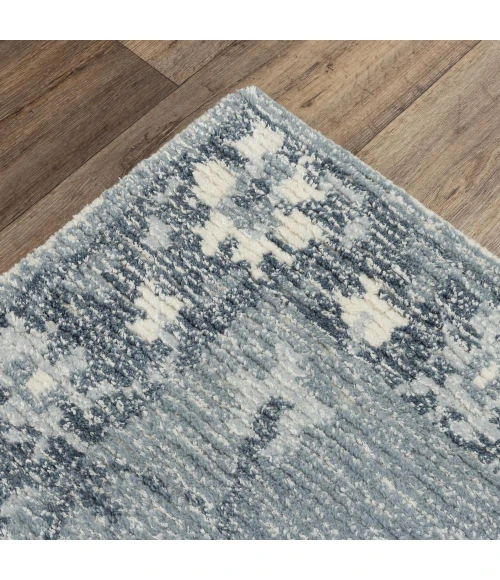 Rizzy Serena SNA923 Blue Area Rug
