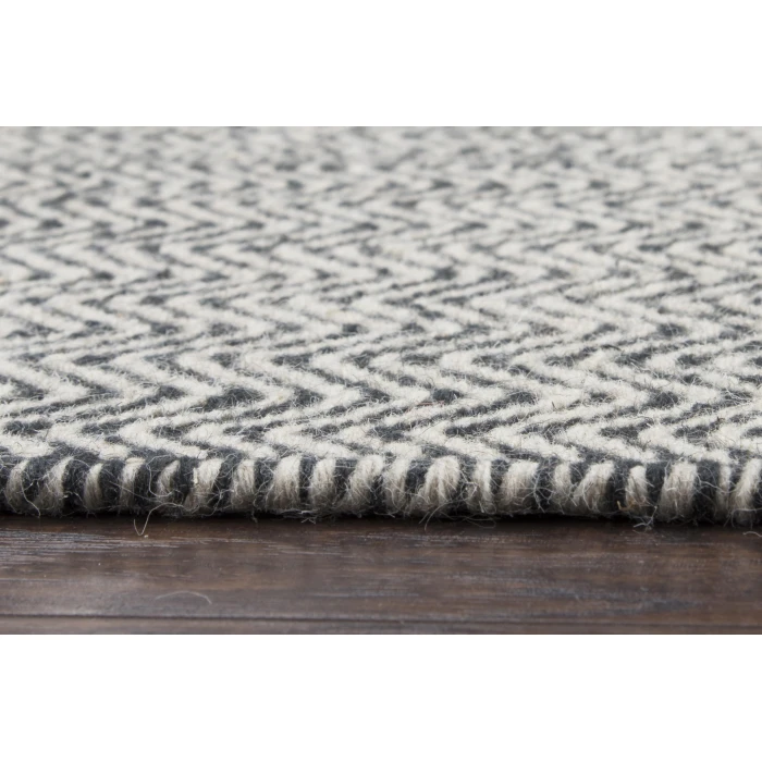 Rizzy Twist Area Rug TW2966 5' x 8' Black