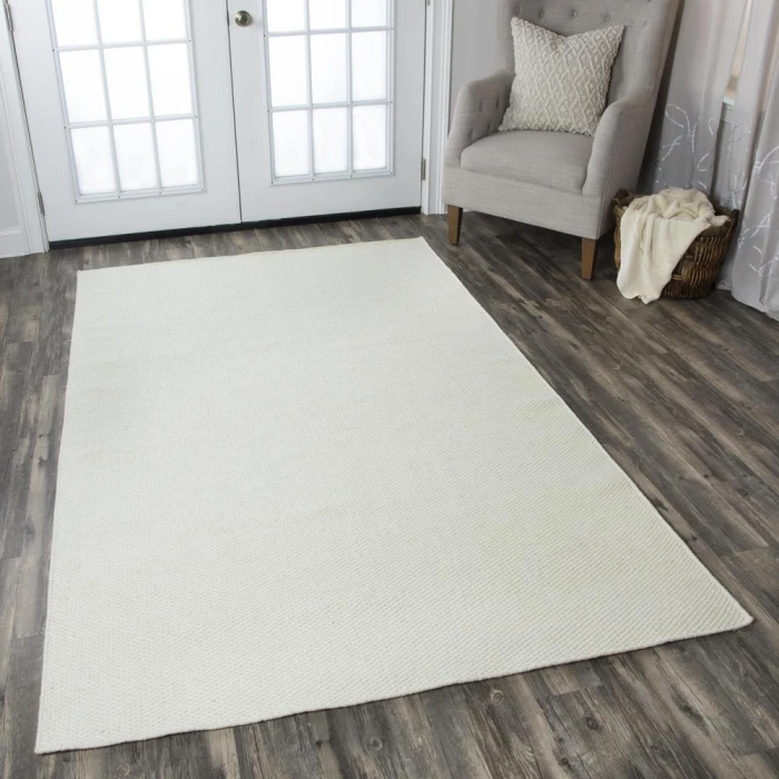 Rizzy Twist Area Rug TW3065 3' x 5' off white 