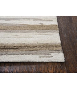Rizzy Home Vogue VOG101 Beige Area Rug 2 ft. 6 in. X 8 ft. Runner