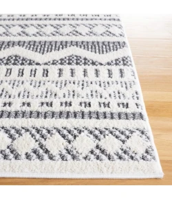 Safavieh Alamo ALM716 Charcoal / Ivory 4' X 6' Rectangle Area Rug