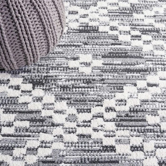 Safavieh Alamo ALM717 Charcoal / Ivory 6'-7" X 6'-7" Round Area Rug
