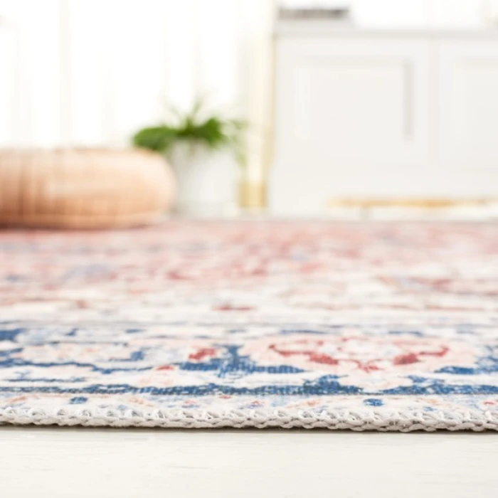Safavieh Arizona ARZ109 Red / Navy 6' X 9' Rectangle Area Rug