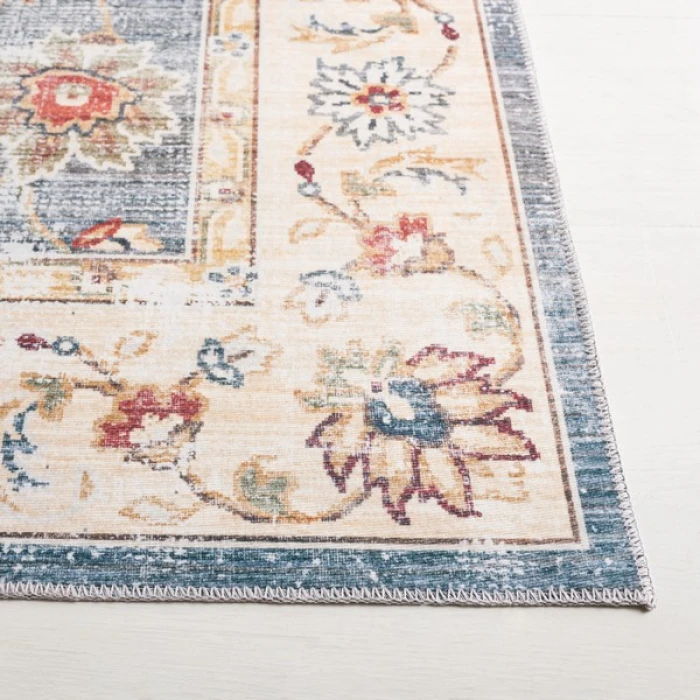 Safavieh Arizona ARZ112 Green / Beige 2'-6" X 8' Runner Area Rug