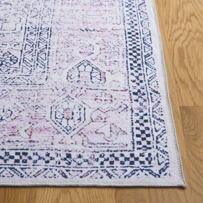 Safavieh Arizona ARZ223 Pink / Beige 2'-6" X 8' Runner Area Rug
