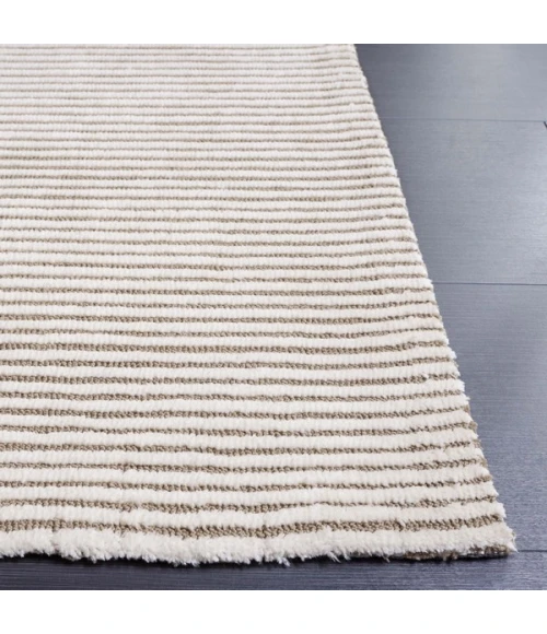 Safavieh Audrey AUD101 Ivory / Dark Grey 4' X 6' Rectangle Area Rug