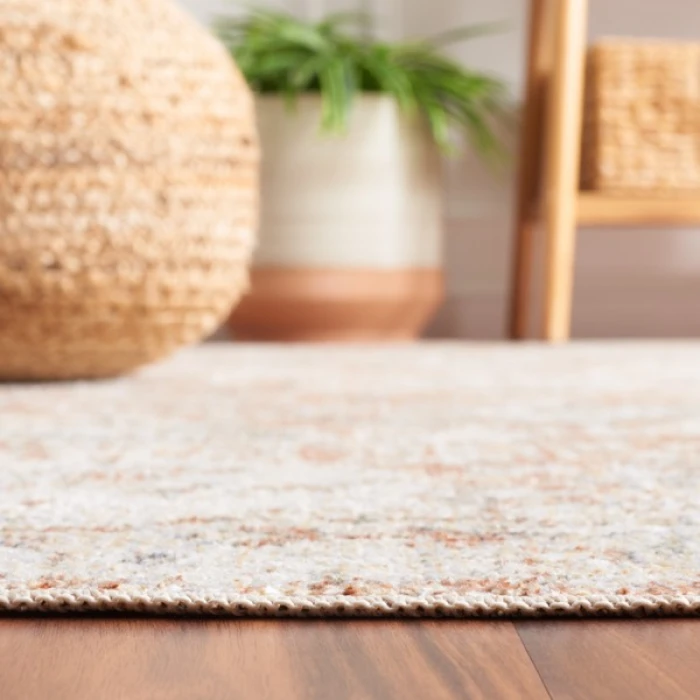 Safavieh Baltimore BAL852 Ivory / Rust 4' X 6' Rectangle Area Rug