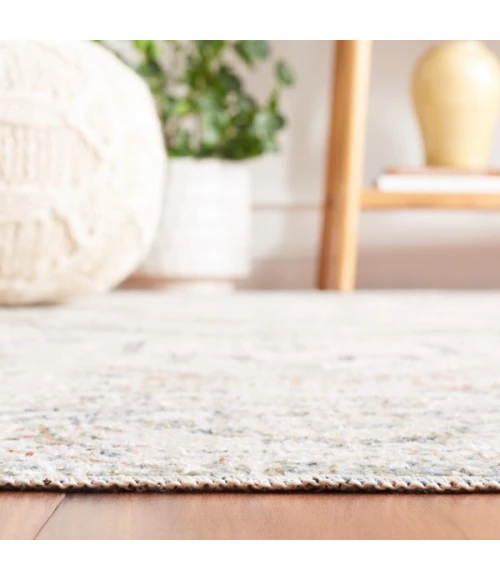 Safavieh Baltimore BAL854 Light Grey / Rust 2'-2" X 8' Runner Area Rug