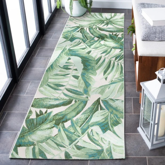 Safavieh Barbados BAR598 Green / Teal 2'-8" x 10'-5" Runner Area Rug