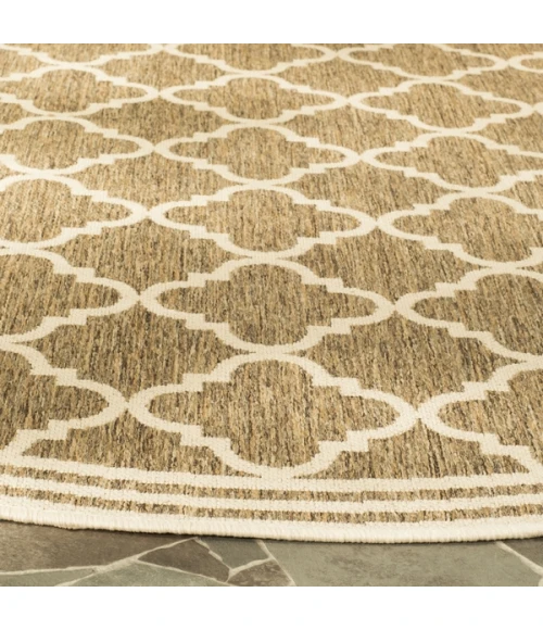 Safavieh Beach House BHS121 Beige / Cream 4' X 4' Round Area Rug