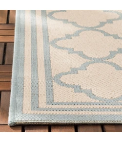 Safavieh Beach House BHS121 Cream / Aqua 4' X 4' Round Area Rug