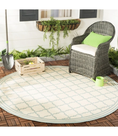 Safavieh Beach House BHS121 Cream / Aqua 4' X 4' Round Area Rug