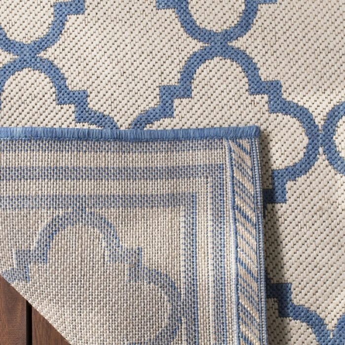 Safavieh Beach House BHS121 Cream / Blue 4' X 4' Round Area Rug