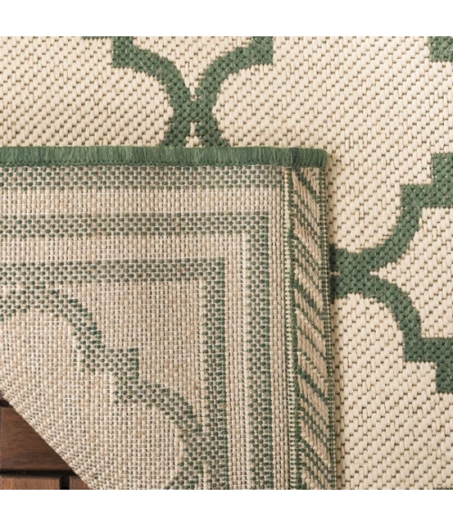 Safavieh Beach House BHS121 Cream / Green 2'-2" X 12' Runner Area Rug