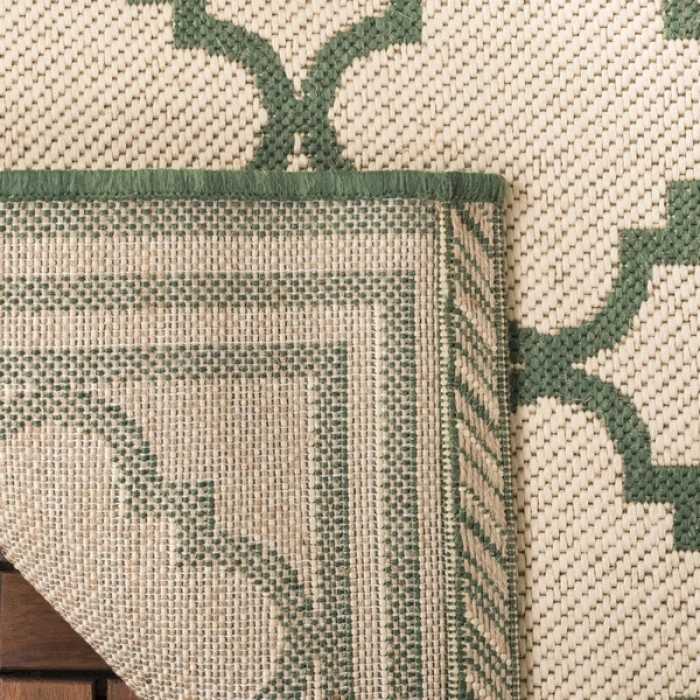 Safavieh Beach House BHS121 Cream / Green 6'-7" X 6'-7" Square Area Rug