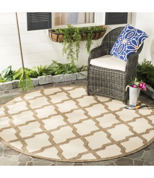 Safavieh Beach House BHS122 Cream / Beige 6'-7" X 6'-7" Round Area Rug