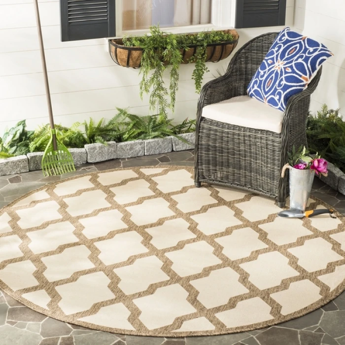 Safavieh Beach House BHS122 Cream / Beige 6'-7" X 6'-7" Round Area Rug
