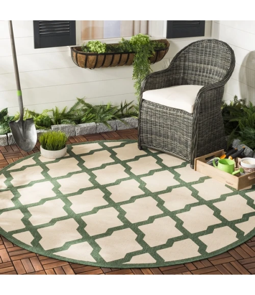 Safavieh Beach House BHS122 Cream / Green 6'-7" X 6'-7" Round Area Rug