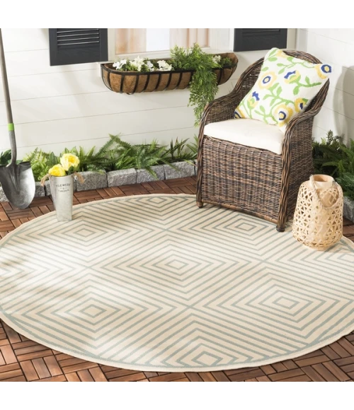 Safavieh Beach House BHS123 Cream / Aqua 6'-7" X 6'-7" Round Area Rug