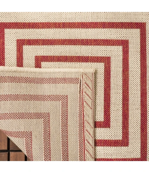 Safavieh Beach House BHS123 Red / Creme 6'-7" X 6'-7" Round Area Rug