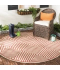 Safavieh Beach House BHS123 Red / Creme 6'-7" X 6'-7" Round Area Rug