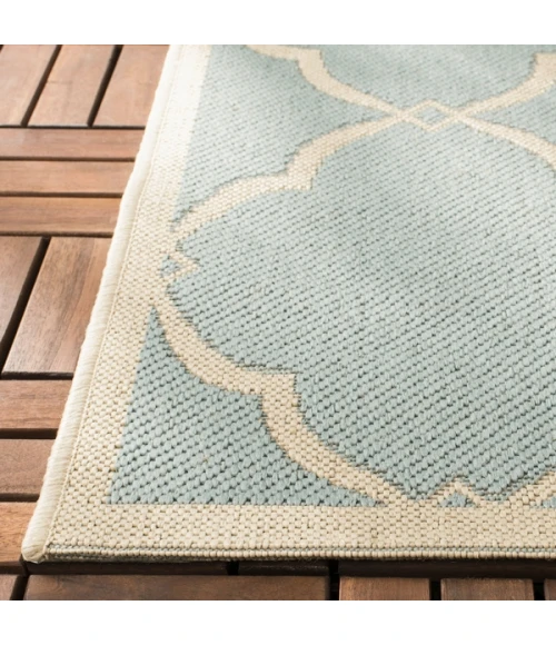 Safavieh Beach House BHS125 Aqua / Cream 6'-7" X 9'-2" Rectangle Area Rug