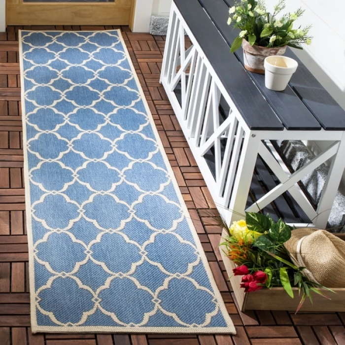 Safavieh Beach House BHS125 Blue / Creme 2'-2" X 10' Runner Area Rug