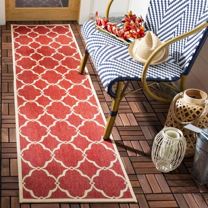 Safavieh Beach House BHS125 Red / Creme 2'-2" X 10' Runner Area Rug