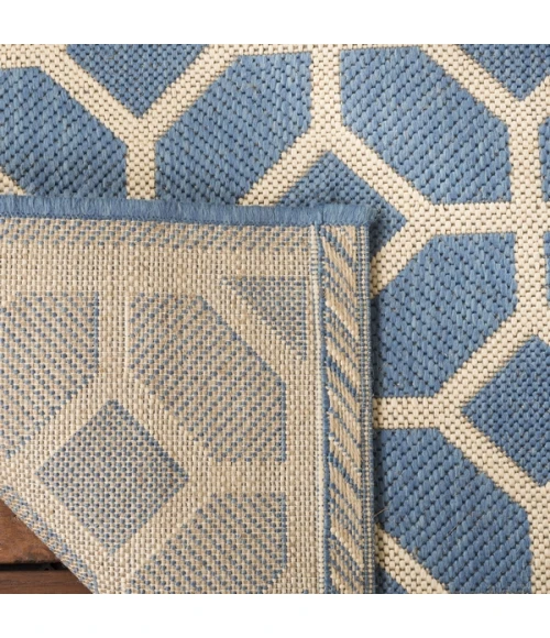 Safavieh Beach House BHS127 Blue / Creme 2'-2" X 6' Runner Area Rug