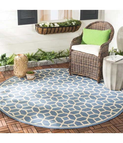 Safavieh Beach House BHS127 Blue / Creme 6'-7" X 6'-7" Round Area Rug
