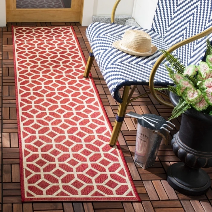 Safavieh Beach House BHS127 Red / Creme 2'-2" X 8' Runner Area Rug