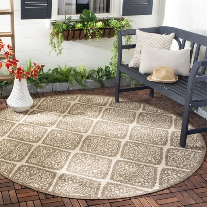 Safavieh Beach House BHS132 Cream / Beige 6'-7" X 6'-7" Round Area Rug