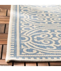 Safavieh Beach House BHS134 Cream / Blue 6'-7" X 6'-7" Square Area Rug