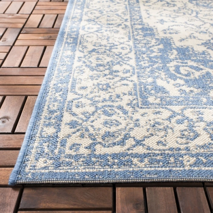 Safavieh Beach House BHS137 Cream / Blue 2'-2" X 10' Runner Area Rug
