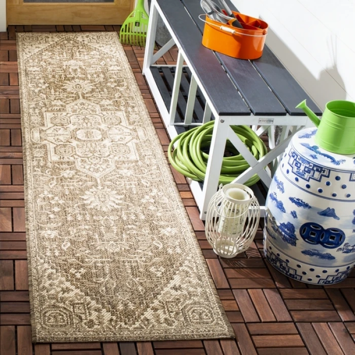 Safavieh Beach House BHS138 Cream / Beige 2'-2" X 10' Runner Area Rug
