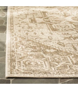 Safavieh Beach House BHS138 Beige / Cream 4' X 4' Round Area Rug