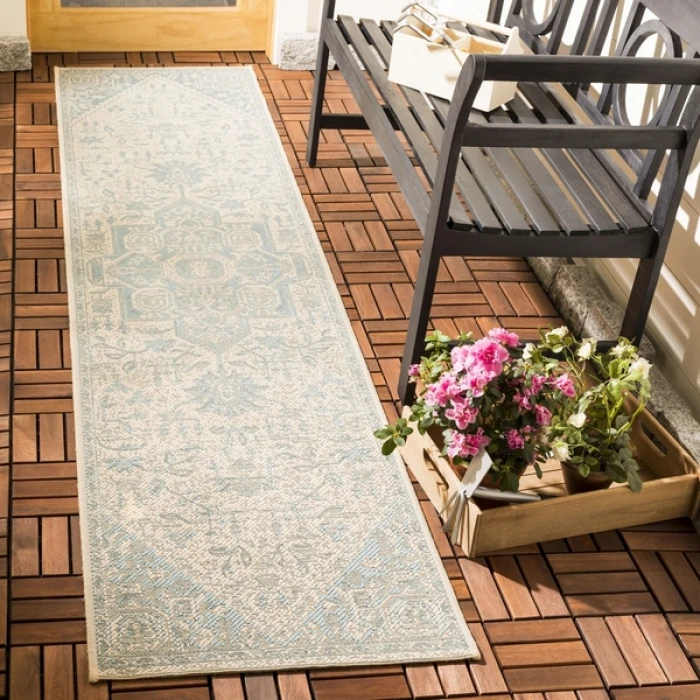 Safavieh Beach House BHS138 Aqua / Cream 2'-2" X 4' Accent Area Rug