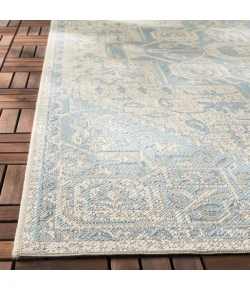 Safavieh Beach House BHS138 Aqua / Cream 4' X 4' Round Area Rug