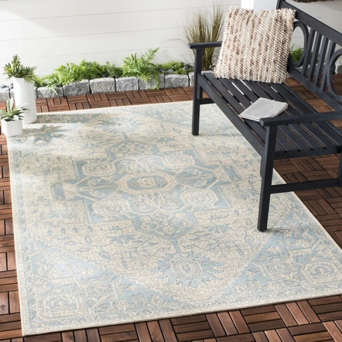 Safavieh Beach House BHS138 Aqua / Cream 5'-3" X 7'-6" Rectangle Area Rug