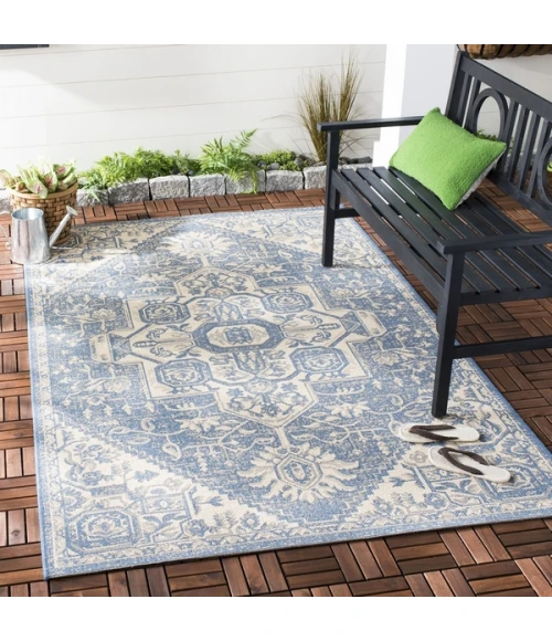 Safavieh Beach House BHS138 Cream / Blue 6'-7" X 9'-2" Rectangle Area Rug