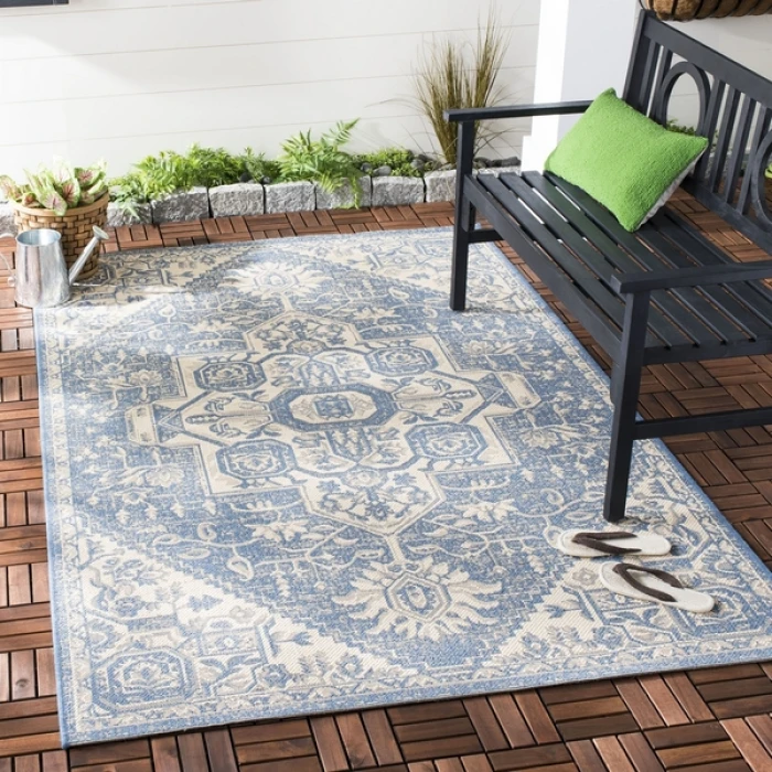 Safavieh Beach House BHS138 Cream / Blue 4' X 6' Rectangle Area Rug
