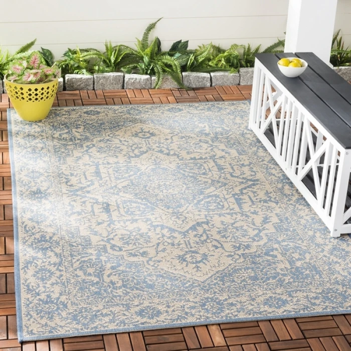 Safavieh Beach House BHS139 Cream / Blue 2'-2" X 4' Accent Area Rug